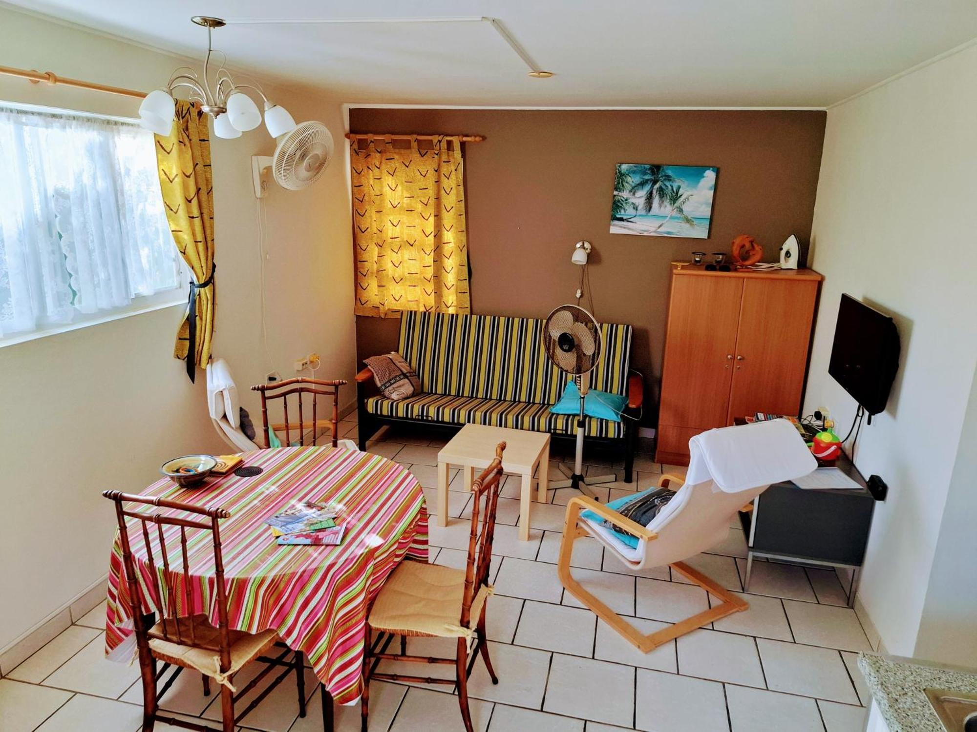 Appartement Kas Di Solo Grote Berg Екстериор снимка